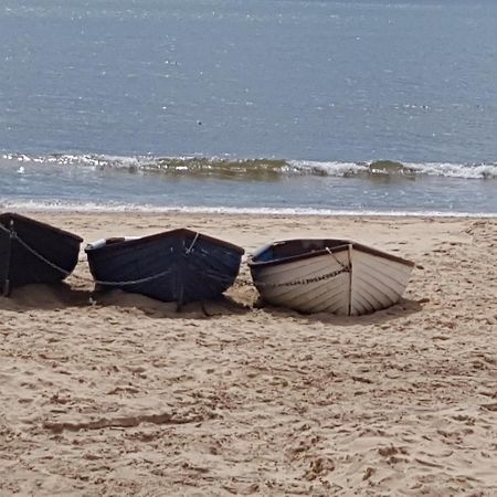 Lovely 2 Bedroom Flat Wifi Close To The Beach Борнмут Экстерьер фото